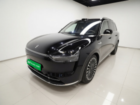 鸿蒙智行 问界M9 2025款 增程 Ultra版 52kWh 6座版（192线激光雷达）