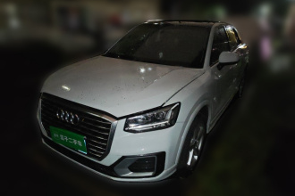 奥迪Q2L 2020款 35 TFSI 时尚致雅型