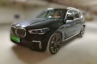 宝马X5 2022款 改款 xDrive 40Li 尊享型M运动套装