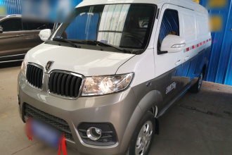 金杯 新海狮X30L 2023款 1.5L财富版厢式车2/5座无空调版 SWC15M