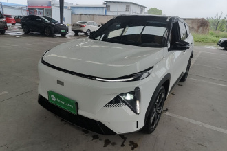 吉利银河 银河L7 2024款 1.5T 115km PLUS  龙腾版