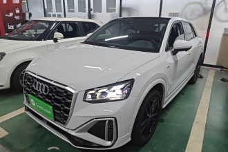 奥迪Q2L 2022款 35 TFSI 进取动感型