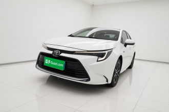 丰田 雷凌 2023款 智能电混双擎 1.8L 豪华版