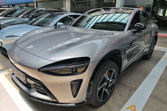 小米汽车 小米YU7 2025款 超长续航四驱Pro版