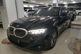 宝马i3 2024款 eDrive 35 L