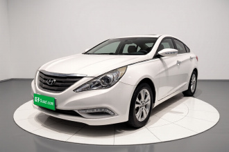 现代 索纳塔 2011款 2.0L 自动豪华版