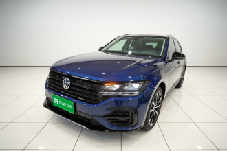 大众 途锐 2021款 3.0TSI 锐享版 曜黑运动套装