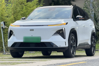 吉利银河 银河L7 2023款 1.5T 115km 星舰
