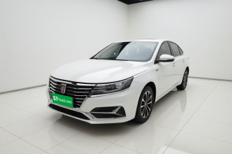 荣威i6 2020款 PLUS 1.6L 手动4G互联荣耀豪华版