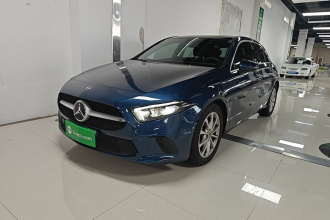 奔驰A级(进口) 2021款 A 200 时尚型