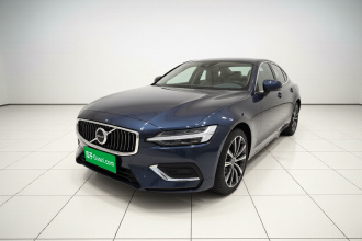 沃尔沃S60 2023款 B4 智逸豪华版