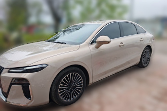 荣威M7 DMH 2025款 160km臻享版