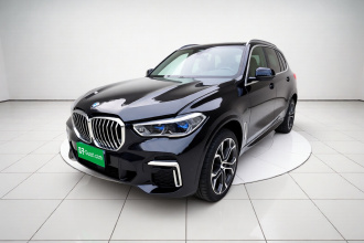 宝马X5 2022款 xDrive 40Li 尊享型M运动套装