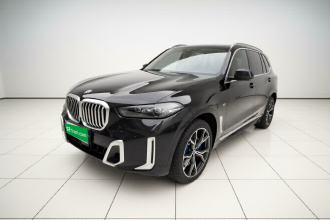 宝马X5 2023款 xDrive 30Li 尊享型M运动套装
