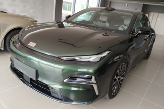 吉利银河 银河星耀8 2025款 130km EM-P 星舰版