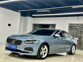 沃尔沃S90 2020款 T5 智逸豪华版