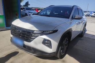 现代 2023款 途胜L 1.5T 自动两驱GLX精英版
