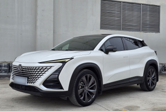 长安UNI-T 2020款 1.5T 尊贵型
