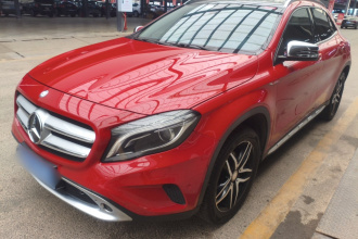 奔驰GLA 2016款 GLA 200 时尚型