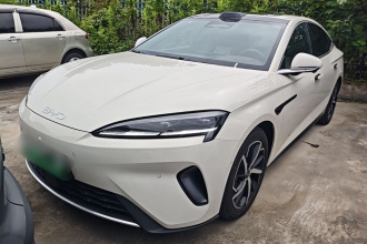 比亚迪 海豹07 DM-i 2026款 DM-i 1.5T 230km 旗舰型
