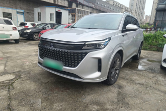 蓝电E5 2023款 1.5L DE-i 100KM畅享型 7座