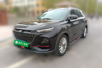 长安欧尚X7 PLUS 2022款 1.5T 蓝鲸版自动尊贵型 7座