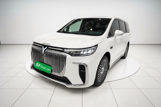 岚图汽车 岚图梦想家 2025款 PHEV 四驱旗舰乾崑版