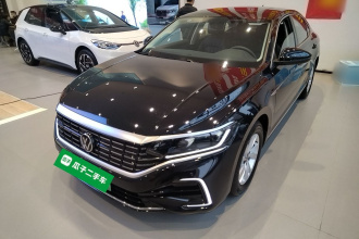 大众 帕萨特新能源 2025款 430PHEV 混动商务版