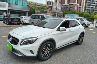 奔驰GLA 2015款 GLA 220 4MATIC 时尚型