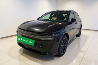 极氪7X 2025款 75kWh 后驱智驾版