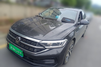 大众 速腾 2025款 300TSI DSG超越版