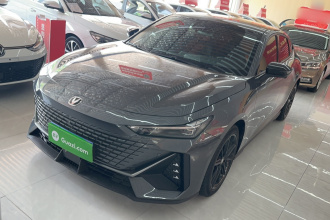 长安UNI-V 2022款 1.5T 尊贵型