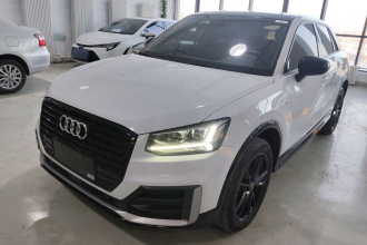奥迪Q2L 2021款 35 TFSI 时尚动感型