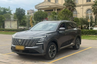 长安CS75 PLUS 2025款 第四代 1.5T 新蓝鲸 智慧尊享型