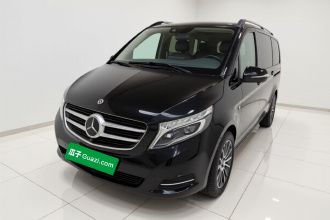 奔驰V级 2017款 V 260 L 尊贵加长版