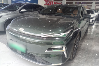 吉利银河 银河星耀8 2025款 130km EM-P 星舰版