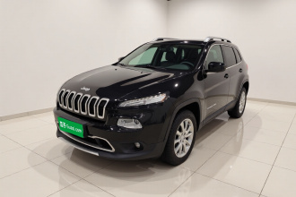 Jeep 自由光 2016款 2.4L 优越版