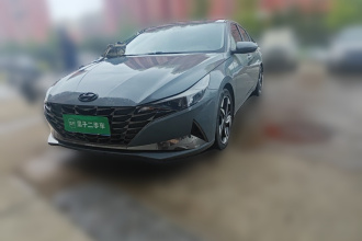 现代 伊兰特 2021款 1.5L CVT LUX尊贵版