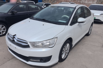雪铁龙 世嘉 2013款 三厢 1.6L 自动品尚型