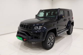 北京越野 北京BJ40 2023款 2.0T 自动四驱城市猎人版侠客型