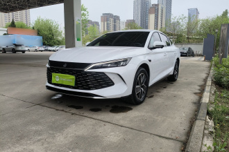 比亚迪 秦L 2026款 DM-i 128KM领先型