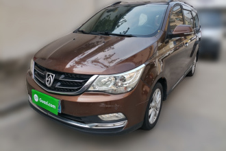 宝骏730 2016款 1.5L 手动舒适型 7座 国V