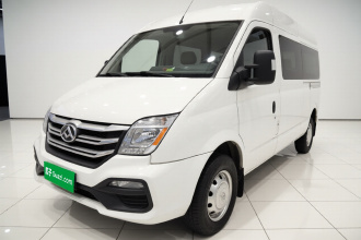 上汽大通MAXUS 新途V80 2023款 2.0T 手动经典傲运通长轴中顶6/7/8/9座