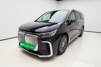 岚图汽车 岚图梦想家 2025款 PHEV 四驱旗舰鲲鹏版