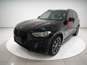 宝马X3 2023款 改款 xDrive30i 领先型 M曜夜套装