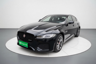 捷豹XFL 2022款 XFL 2.0T P250 两驱精英运动版