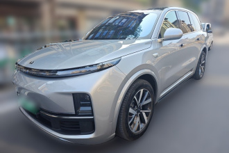 理想汽车 理想L8 2023款 Pro