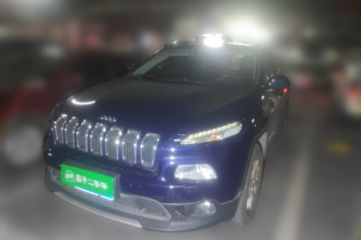 Jeep 自由光 2016款 2.4L 专业智能版