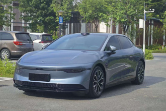 极氪007 2024款 后驱智驾版 75kWh