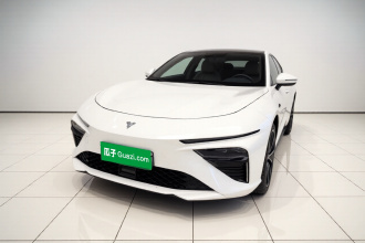 哪吒汽车 哪吒S 2023款 纯电 520km 后驱Lite版